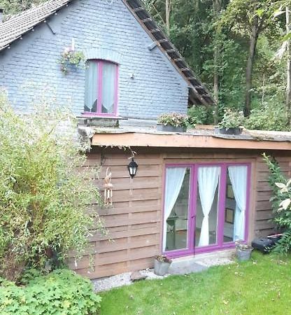 La P'Tite Maison Шарлеруа Экстерьер фото